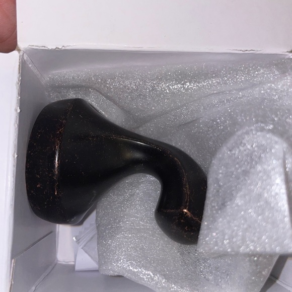 3left! Clearance MOEN Eva Single Robe Hook in Oil Rubbed Bronze - Picture 3 of 3
